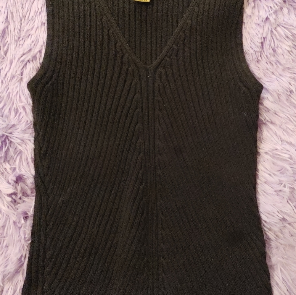 Cotton Ginny L sleeveless sweater top